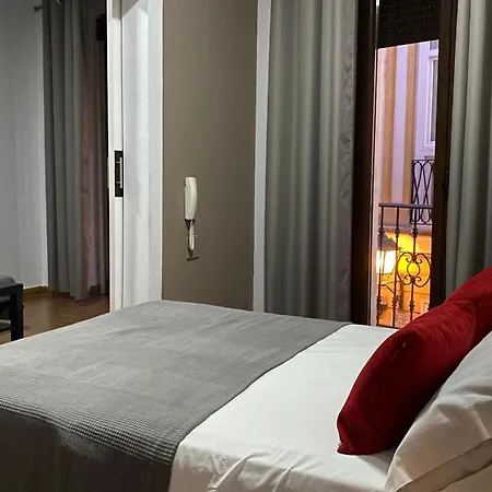Готель San Francisco *